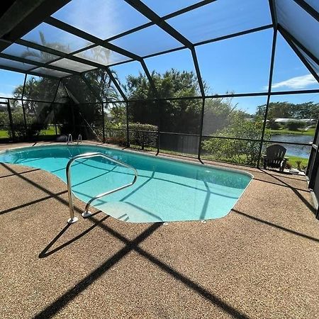 Pool Home With A New Sparkling Pool, Close To Beach, Lovely Lake View North Naples Extérieur photo
