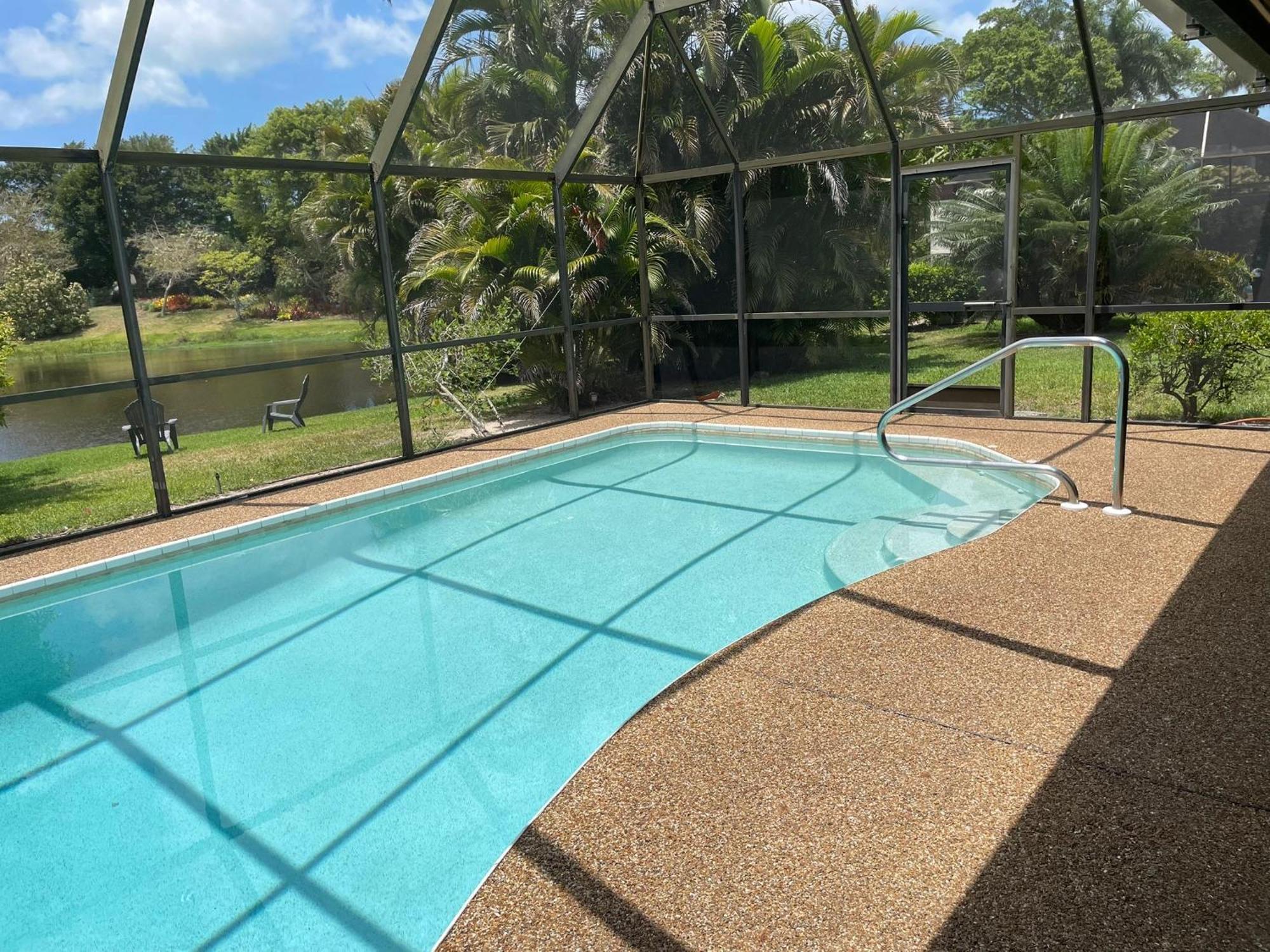 Pool Home With A New Sparkling Pool, Close To Beach, Lovely Lake View North Naples Extérieur photo